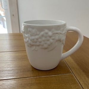 White Farmhouse Coffee Cup Mug Fruit